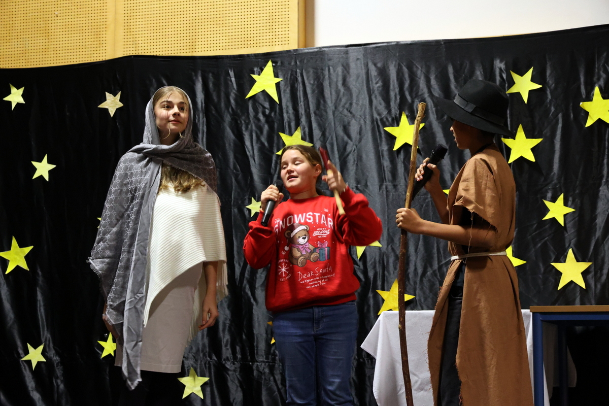 Vorweihnachtliche Feierstunde in der Klosterschule Neusiedl am See
