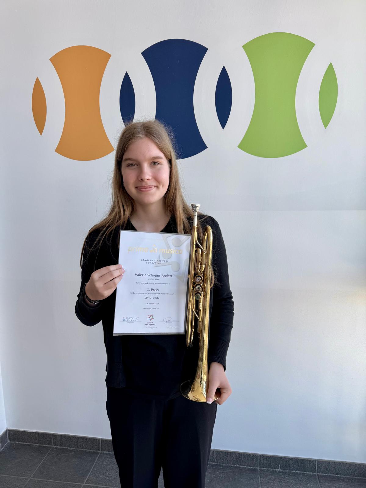 Valerie Schreier-Andert erzielt 1. Preis bei „Prima la Musica“